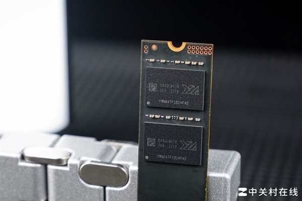 長江存儲PC411 1TB固態(tài)硬盤上手：新一代OEM神盤誕生