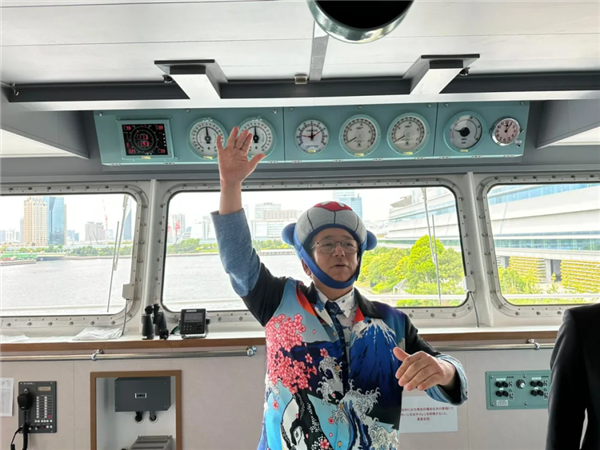 為了獵捕地球上第二大鯨魚：日本花4800萬美元造了一艘船