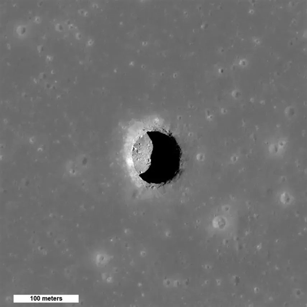 火星上發(fā)現(xiàn)一個神秘的洞：別說 真可能有外星生命