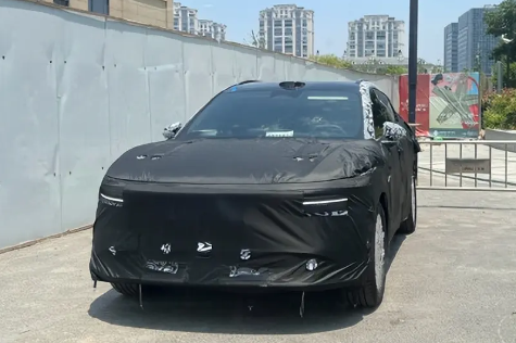 800V技術上車！極氪CX1E偽裝車曝光：年內首發(fā)