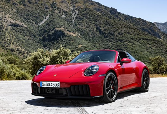 100萬起！新款保時(shí)捷911售價(jià)公布：首搭T-Hybrid混動(dòng)系統(tǒng)