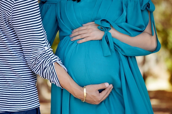 網(wǎng)曝韓國不給產婦用麻醉了：生孩子用麻醉到底好不好