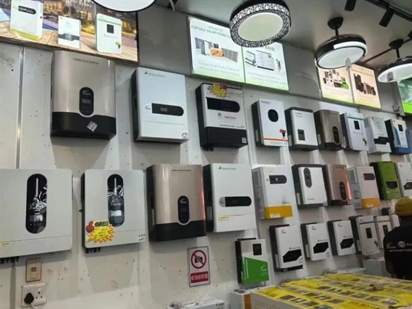 在非洲 沒(méi)電的日子 全靠這些中國(guó)企業(yè)了！華為都被卷走