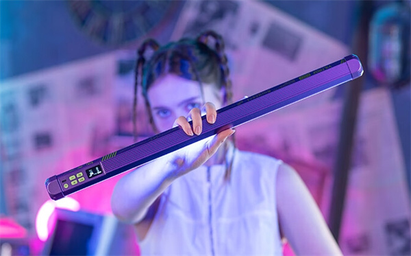 唯卓仕 K60V 全彩手持棒燈上市