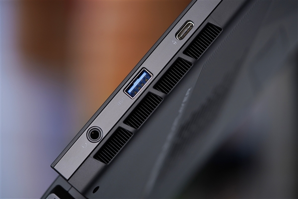 三合一PC！壹號(hào)游俠X1 mini圖賞：分離式手柄設(shè)計(jì)