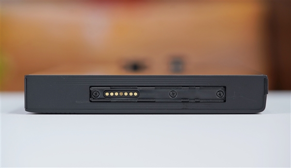三合一PC！壹號(hào)游俠X1 mini圖賞：分離式手柄設(shè)計(jì)