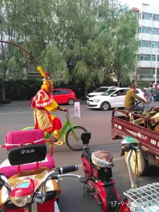 《黑神話》聯(lián)動(dòng)青桔單車引熱議：真是黑神話痛車！
