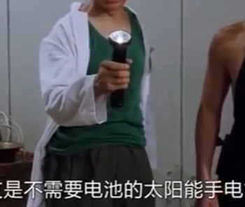 狠人用仙人掌當牙簽！“國產凌凌漆”看了都得服