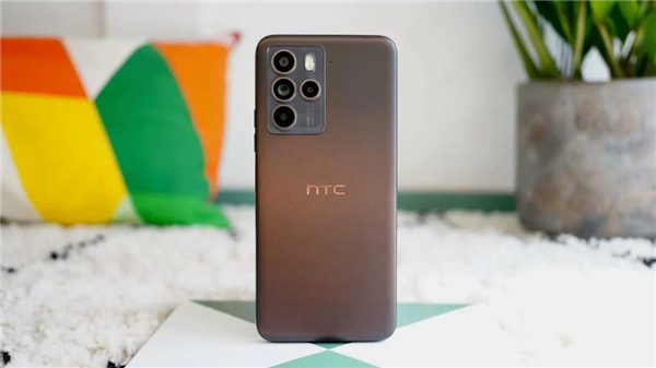 HTC后一家實體店關(guān)閉 官方：很早就沒有專賣店了