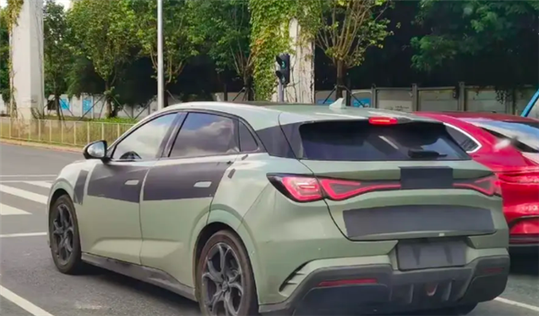 品牌首款純電鋼炮！比亞迪海豹06GT實車曝光：有望三季度上市