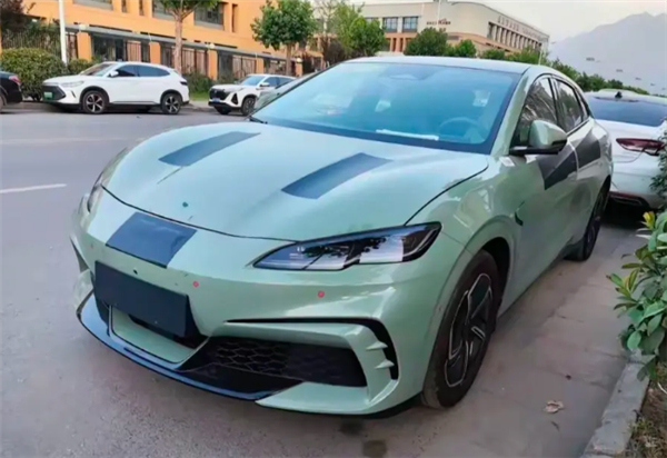 品牌首款純電鋼炮！比亞迪海豹06GT實車曝光：有望三季度上市