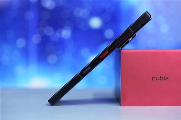 完美真全面屏！努比亞Z60 Ultra領(lǐng)先版圖賞