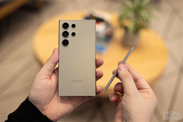 三星高管預(yù)熱Galaxy S25系列：影像、性能和屏幕全是頂配