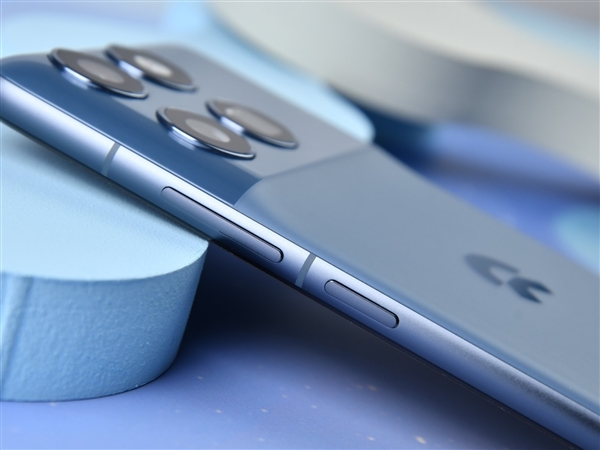 蔚來NIO Phone 2上手：系統(tǒng)純凈無廣告 超越大部分廠商