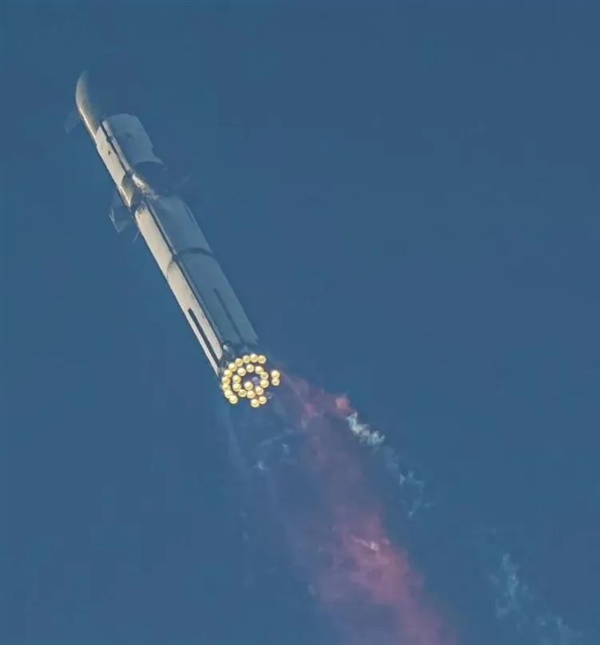 吹成藝術(shù)品的星艦第三代發(fā)動機(jī)：被網(wǎng)友說像放屁槍