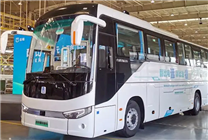 吉利星際首款醇氫電動公路客車U11M發(fā)布：加醇10分鐘 續(xù)航600公里