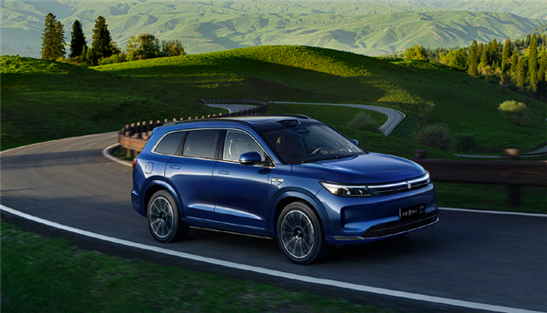 問界新M7 Ultra用戶購車時(shí)關(guān)心什么：華為智能駕駛排在首位
