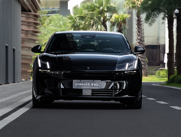 AMD YES！安兔兔公布領(lǐng)克Z10車(chē)機(jī)跑分：獨(dú)顯上車(chē)、暢玩3A