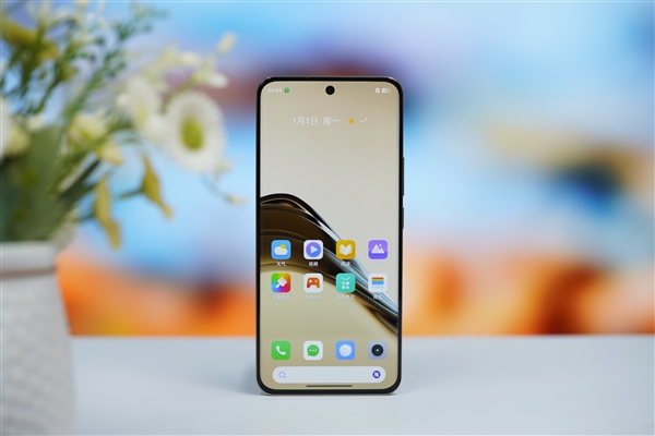 首發(fā)全新索尼超光影潛望長(zhǎng)焦！真我13 Pro+圖賞