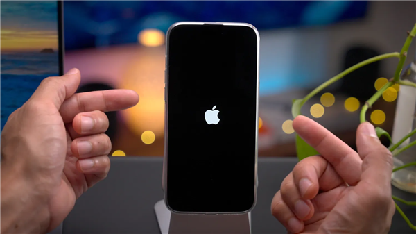 iOS新Bug出現(xiàn)：輸入這四個(gè)字符后iPhone會(huì)崩潰