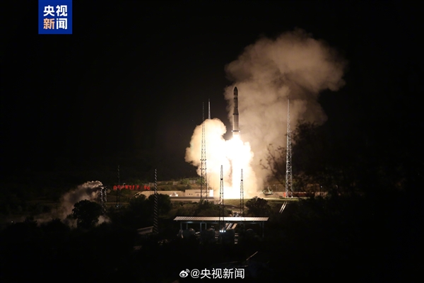 我國(guó)成功發(fā)射一箭10星：吉利星座03組衛(wèi)星成功入軌 支持衛(wèi)星通信