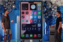 創(chuàng)吉尼斯世界紀(jì)錄！2米高巨型蘋果iPhone 15 Pro Max亮相：88英寸自由操作
