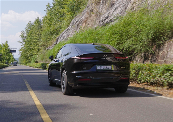 “換電版Model Y”只賣15萬？蔚來整了個狠活啊