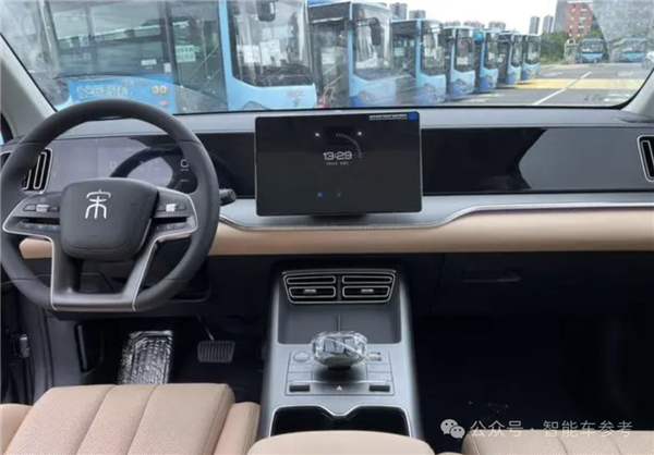 11萬！省油SUV開回家：虧電油耗3L比摩托車還低