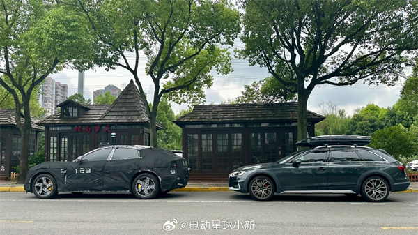 小米 SUV 新車(chē)諜照流出，展示無(wú)邊框車(chē)門(mén)
