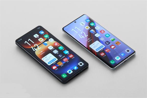 iQOO 13 配置曝光：2K BOE Q10 屏與驍龍 8 至尊版處理器