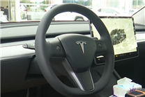 特斯拉Model Y新車會跑偏 售后：建議等自適應(yīng)