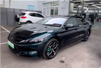 特斯拉車(chē)頂維權(quán)女車(chē)主已換車(chē) 買(mǎi)了比亞迪漢EV千山翠