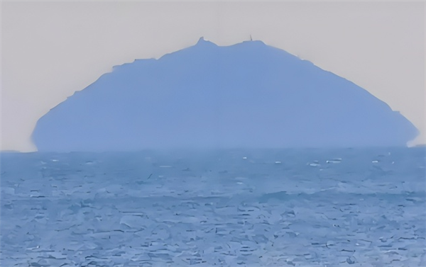 煙臺蓬萊出現(xiàn)“海滋”奇觀：海島變成飛碟形狀