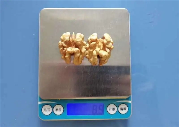堅(jiān)持吃核桃6個(gè)月：大腦真的可能發(fā)生變化