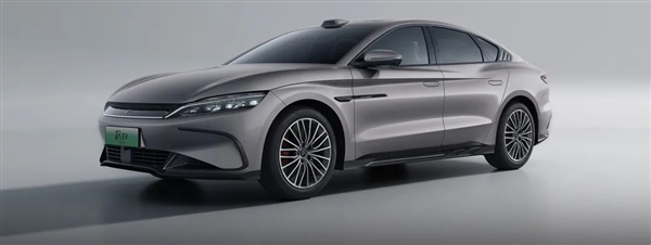 1100匹的比亞迪漢L來(lái)了 你跟我說(shuō)這是家用車(chē)