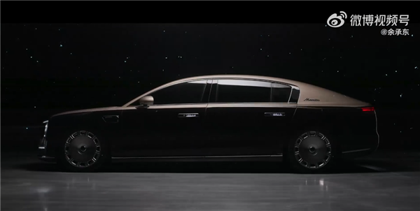 華為百萬級旗艦轎車！尊界S800黑金雙拼色登場：又尊又壕