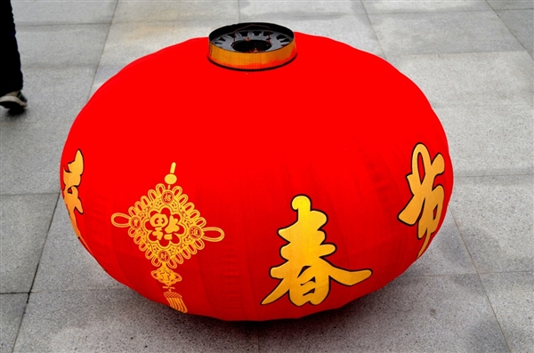 2025央視春晚關(guān)鍵亮點(diǎn)提前看：首次采用全國(guó)產(chǎn)8K裝備 還能看3D視頻