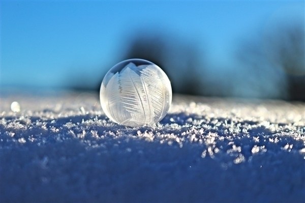 冷冷冷 多地將凍成“紫色”！今年首場寒潮來襲：大規(guī)模雨雪上線