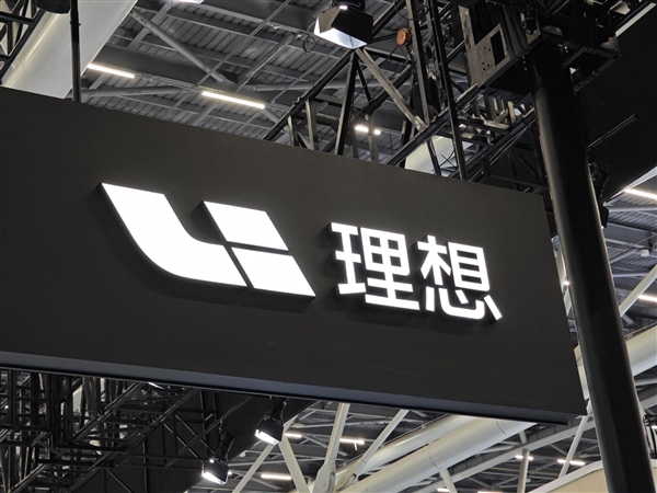 理想汽車1月交付29927輛：理想L6連續(xù)七月蟬聯(lián)增程銷冠