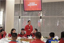 劉強(qiáng)東突然現(xiàn)身京東總部：超1200名員工在京東退休 老有所養(yǎng)、病有所醫(yī)