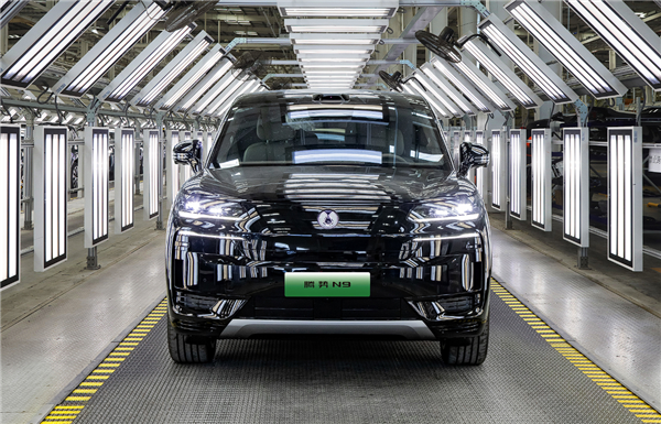 比亞迪刺向理想、華為強(qiáng)的劍：騰勢(shì)旗艦SUV N9正式下線