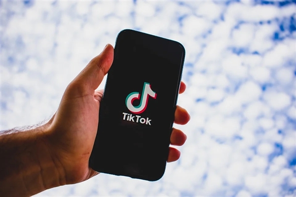 TikTok滿血復(fù)活！重新上架谷歌應(yīng)用商店后 又重返蘋(píng)果App Store