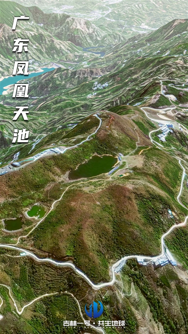衛(wèi)星看中國12大壯美天池！你很可能只知道2個(gè)