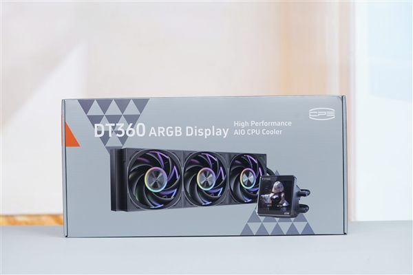 獨立磁吸IPS液晶屏！超頻三銀翼DT360水冷散熱器圖賞