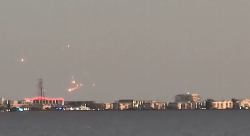 SpaceX星艦第八次試飛失敗 二級(jí)再次爆炸 當(dāng)空放煙花