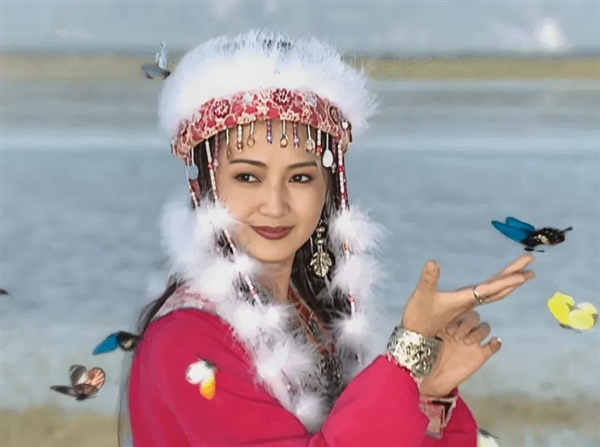 如果蝴蝶靠近你 那可不是因?yàn)槟阆? h=