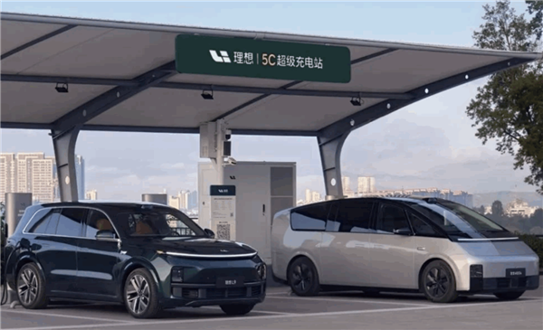 理想汽車重啟周銷量宣傳：只發(fā)布自家數(shù)據(jù) 不再公布其它車企排名