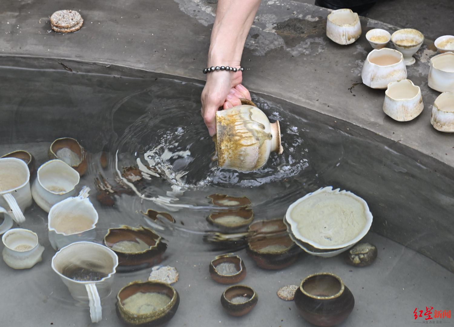 “風(fēng)味柒村”來襲！彭州金城窯開窯引領(lǐng)文旅新潮流