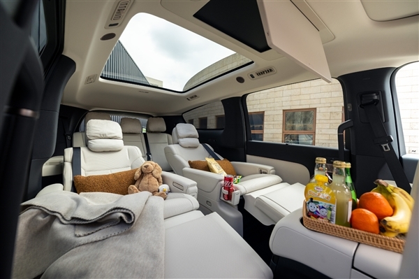 家用車中的天花板！理想MEGA Home今日下線 5月23日全國交付