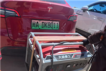 車主自制增程版特斯拉勇闖珠峰：1小時(shí)充電19公里 全無續(xù)航焦慮